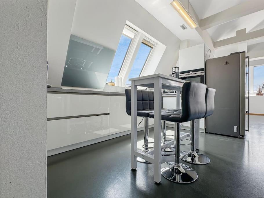 6 Maisonette-penthouse Pool Dachterrasse Luxus Monachium